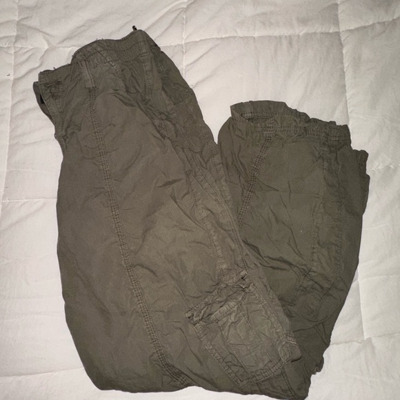 BDG Y2K Low Rise Cargo Pants - Picture 2 of 2